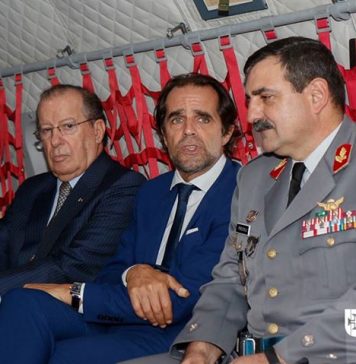 O Presidente da Câmara Municipal do Porto Santo, Idalino Vasconcelos, a Presiden