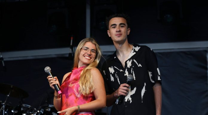 PALCO CIDADE DÁ INÍCIO À ANIMAÇÃO MUSICAL DAS FESTAS DE SÃO JOÃO